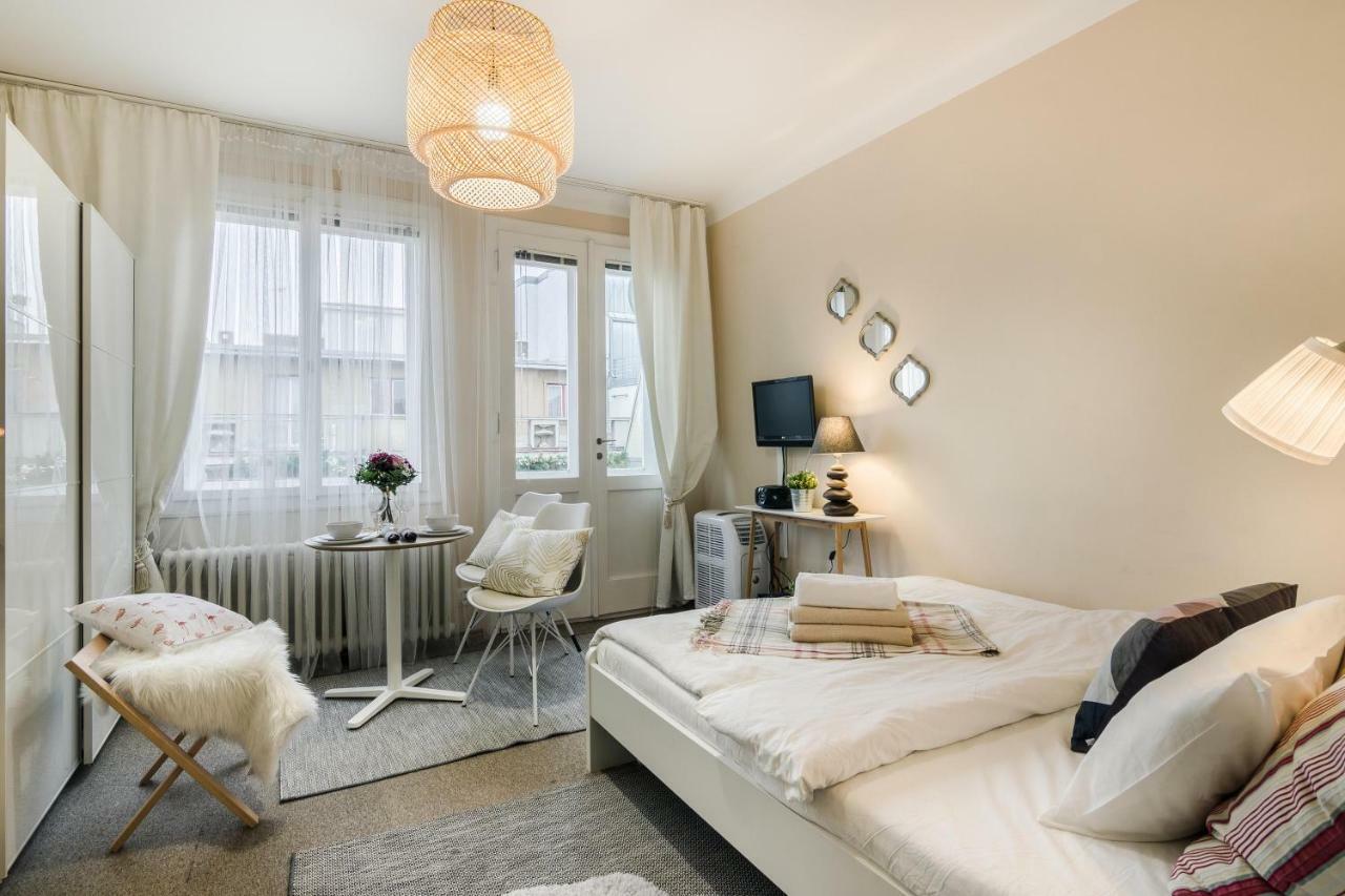 Old Town Studio Apartment プラハ エクステリア 写真